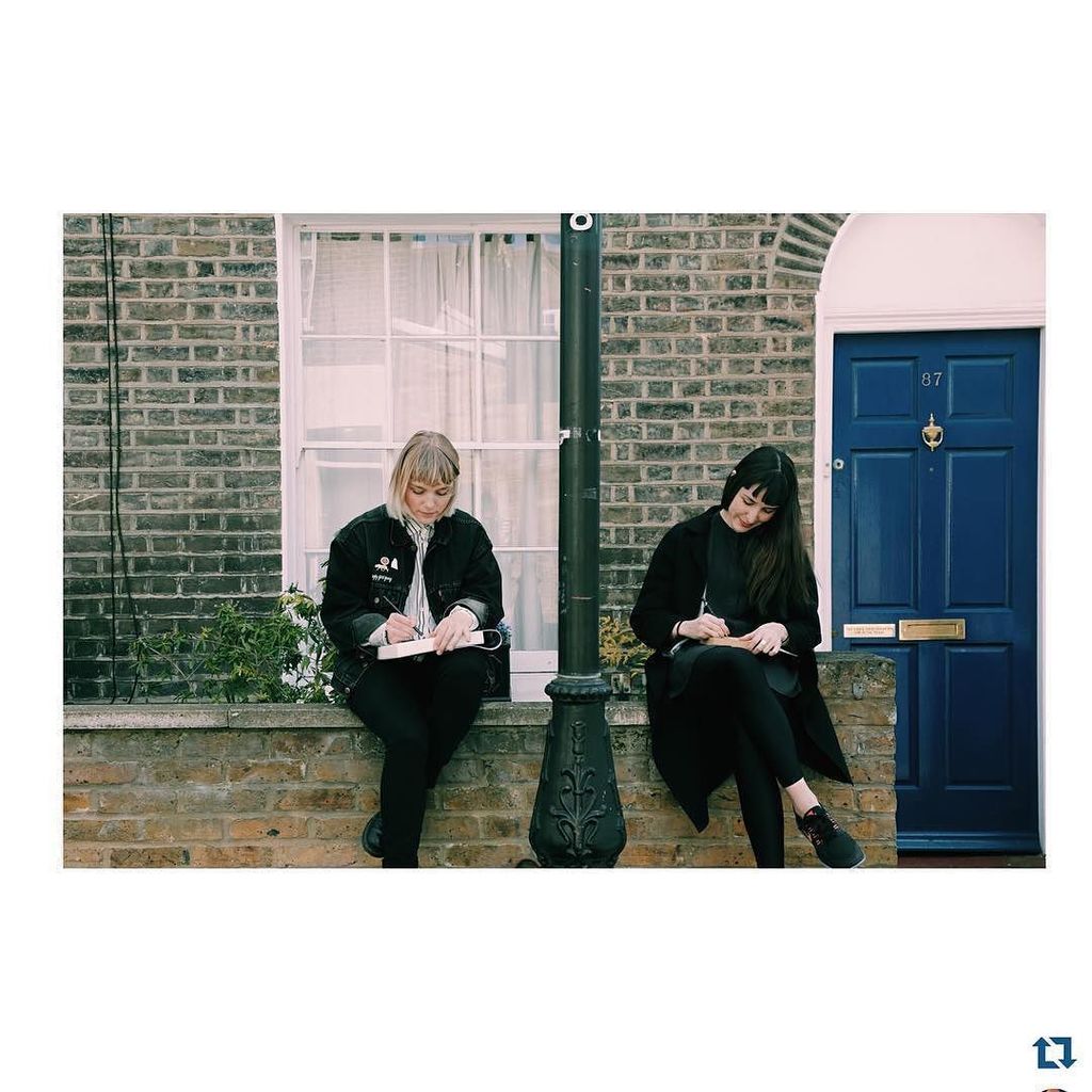 marinamuun's tweet photo. On the most idyllic street in Camden with @mariamidttun! Photo by @irenebaque 🐳 https://t.co/too1Ktkt8j https://t.co/eo1OAvO2s0