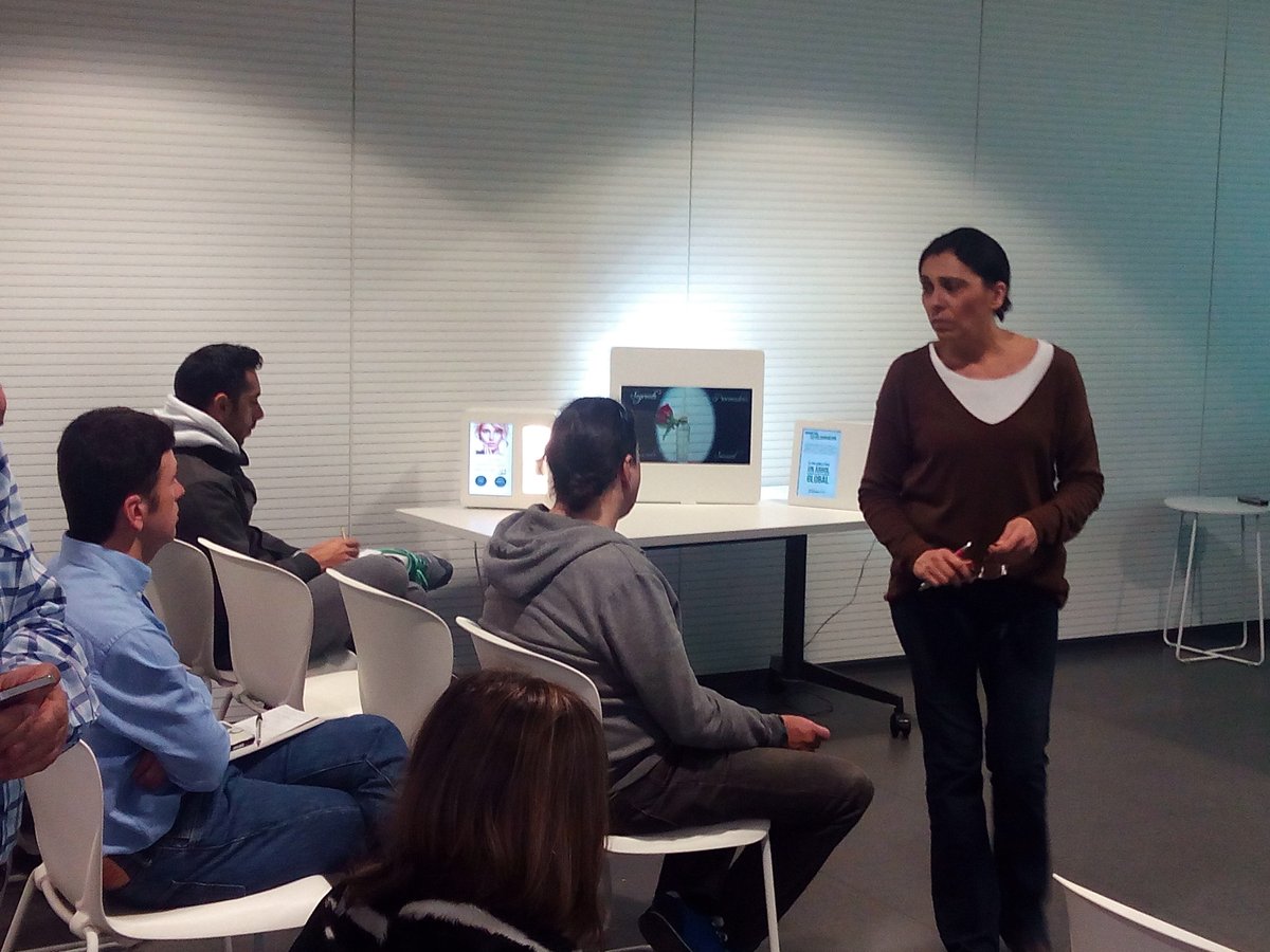 100x100CD's tweet image. Expectación ante nuestros productos más singulares: #MiniDisplay  #SmartDisplay productos patentados por @100x100CD