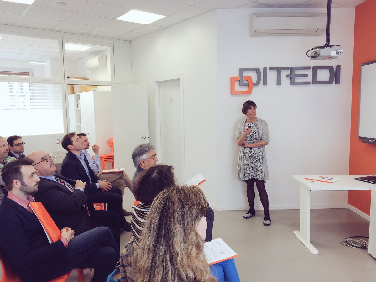 DITEDIcluster's tweet photo. Al via un nuovo #ditedinetwork! Anna Marzona presenta #LiberaMente per consulenze informatiche e direzionali #ditedi https://t.co/kinmgtVgxh