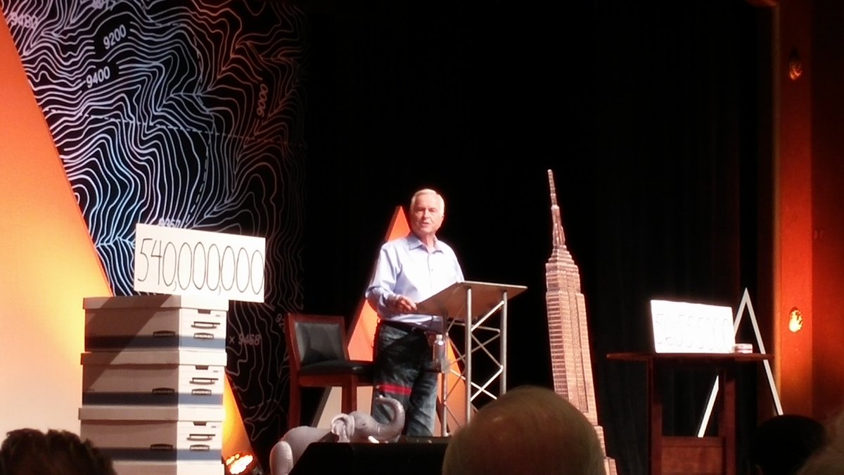 DavidMcVety's tweet photo. @SetFreeSummit is wrapping up with @josh_mcdowell #setfree2016 https://t.co/lH4s1wlmHI