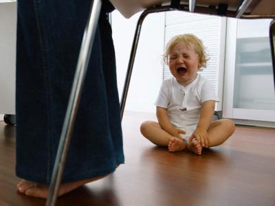 Trucos para saber cómo actuar ante una rabieta
serpadres.es/1-2-anos/educa…