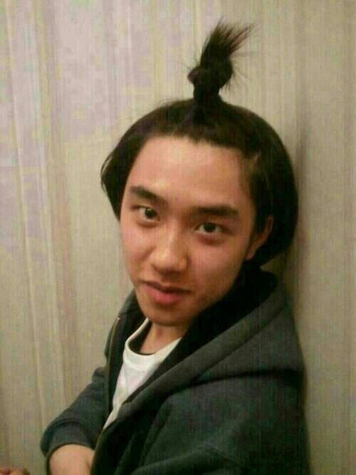 neapolitanEXO's tweet photo. Pre-debut vs now! Tbh i find his eyebrows attractiveㅋㅋㅋ #4yearswithDO #EXO4thAnniversary
©rightful owners https://t.co/PaUT5eKpEs