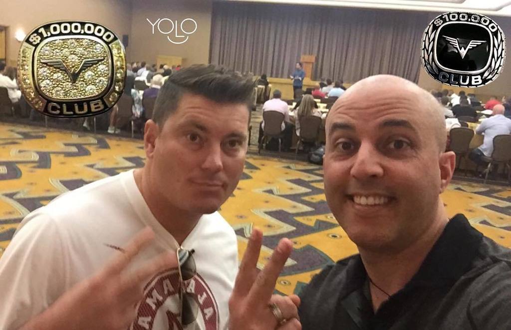 freedomoftime's tweet photo. Hanging with @ericgetpaid #getpaid #live3f #yolo #travel #vacation #money #buddybuck #trai… https://t.co/0XobWVjFYf https://t.co/4QXfb8Cwm1