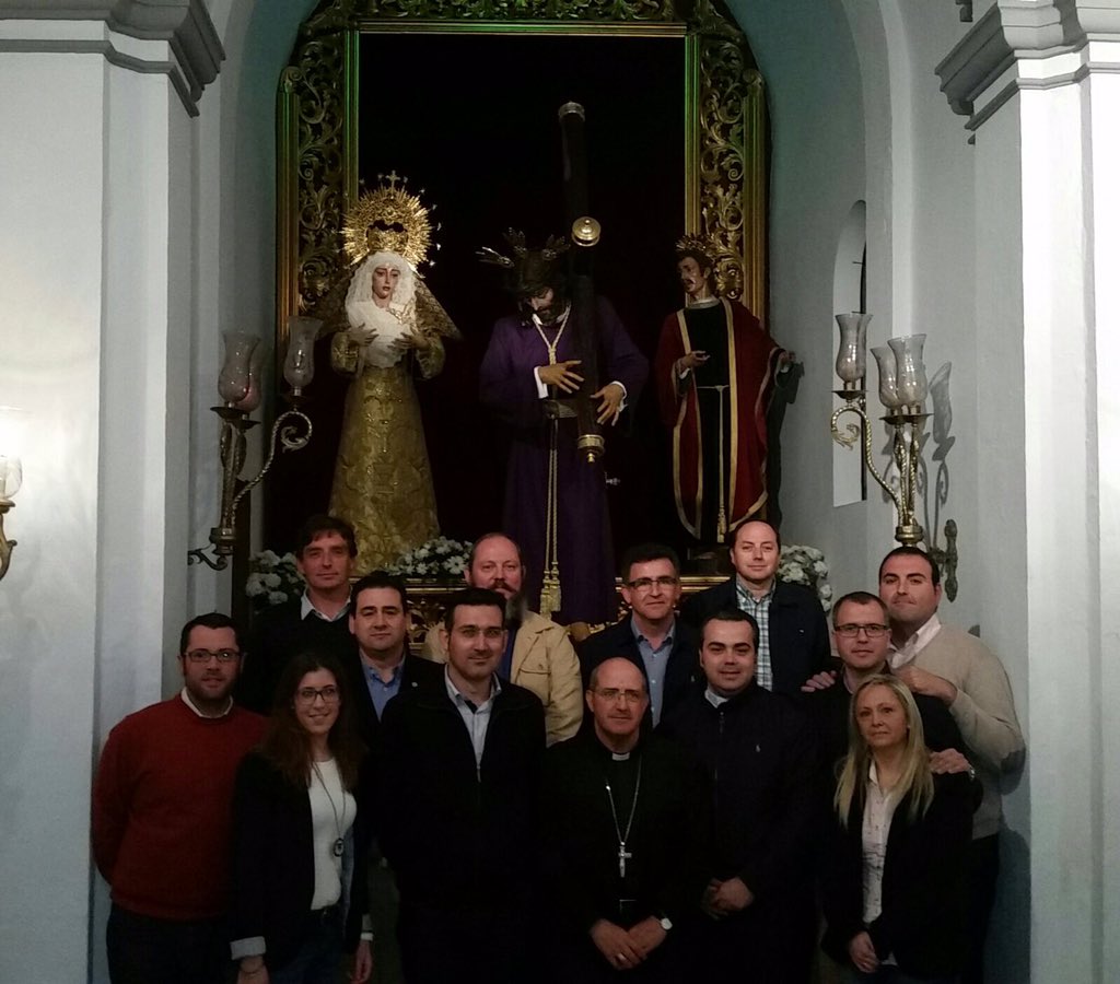 Visita del Obispo Auxiliar de Sevilla, D. Santiago Gómez a nuestra capilla