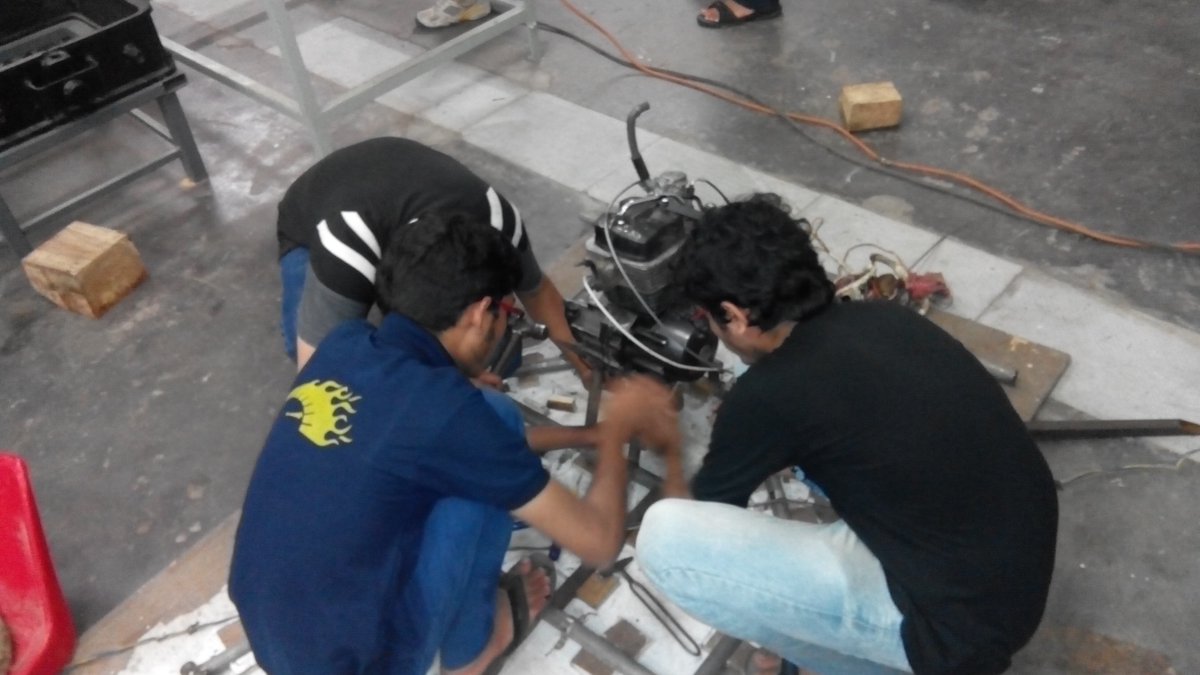 TEAM_STALLIONS_'s tweet photo. #GoWithNirman @NirmanGoKart https://t.co/OlBIqSCvFp