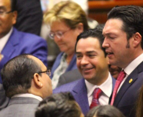 JLToledoM's tweet image. Los @DiputadosPRI legislamos en favor de la Transparencia y Acceso a la Información Pública. @CCQ_PRI