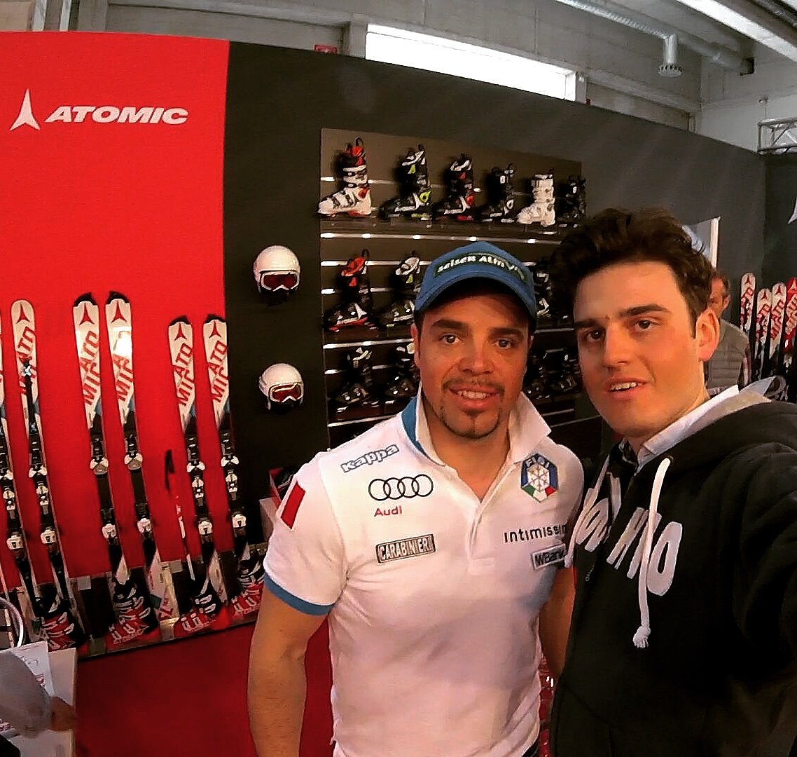 Brio23's tweet photo. Io e Peter Fill a @Prowinter #prowinter2016 #worldcup #Atomic #fisalpine https://t.co/X5bZj298yt