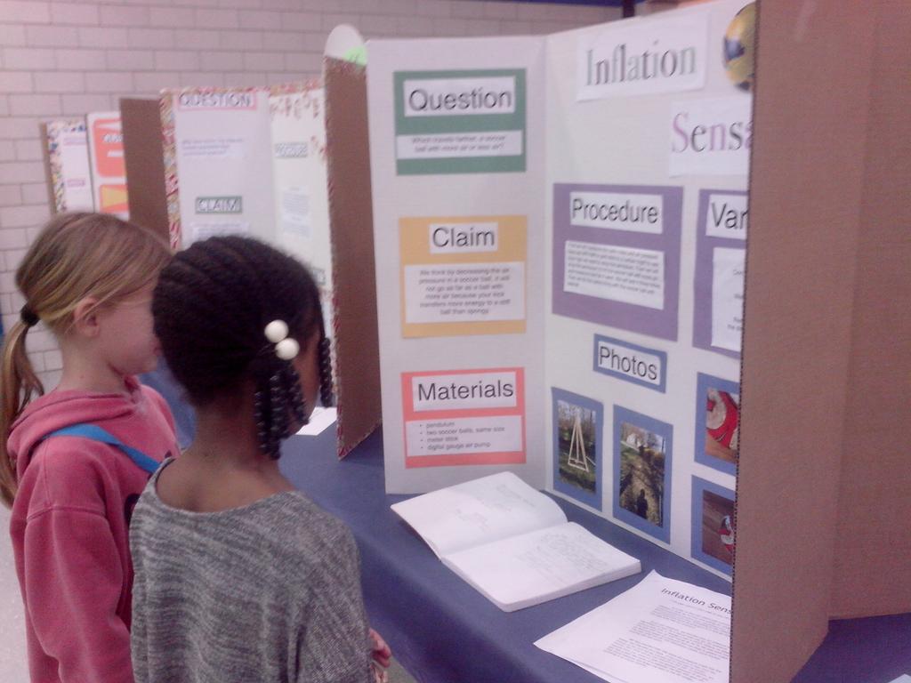MrsGordon531's tweet photo. 2nd grd Loved visiting 4th grade's  STEM fair today! scientists asked such insightful questions! WTG 4th graders https://t.co/g2j8bSjWTg