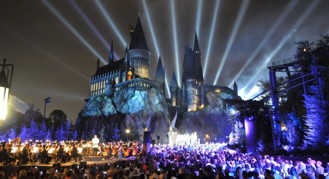 Hogwartssite's tweet image. 'The Wizarding World of Harry Potter' abre sus puertas en el parque de Universal Studios.