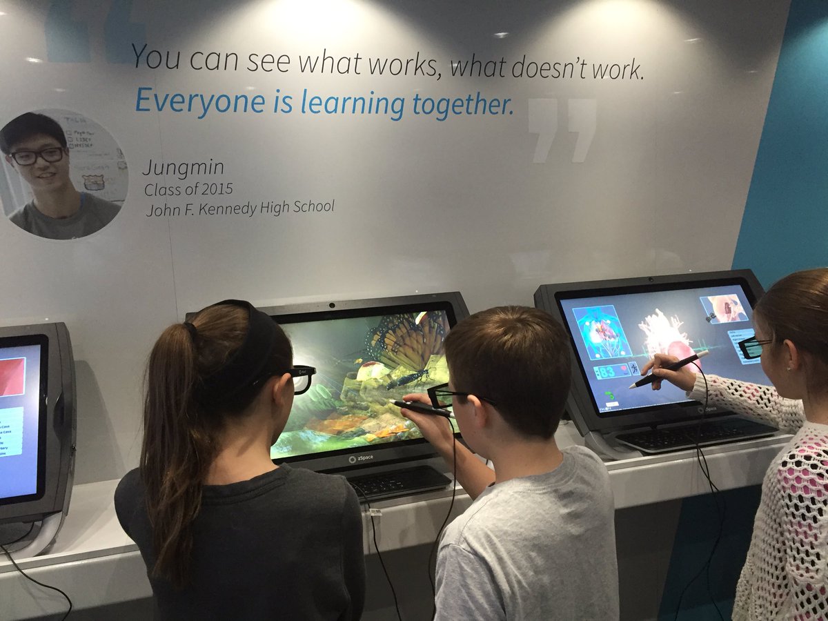JustinAglio's tweet photo. Go 4th Grade!!! @zSpace Mobile #VirtualReality Lab @MontourSD!!! #WOW @Ice_Bostick @remakelearning @GhilaniMike https://t.co/zLppIqJ6wp