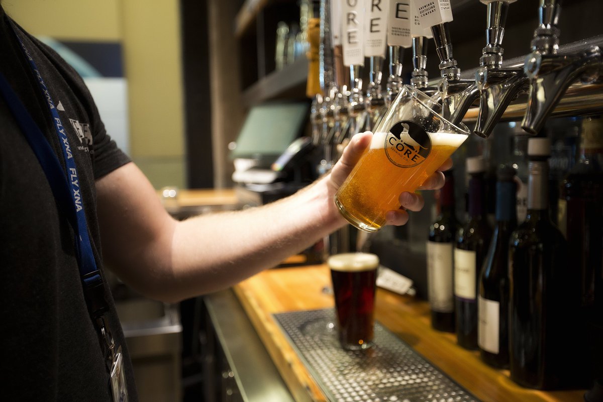 Paradies Lagardère Twitter