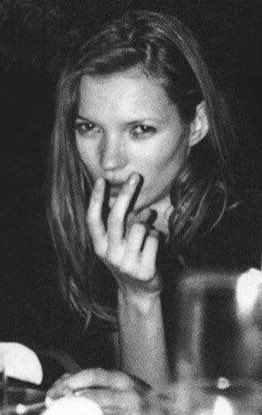 highluss's tweet image. @highluss kate moss - 45 yrs old but looks forever young, scouted at 14. petite at only 5'6/7 but an icon for life