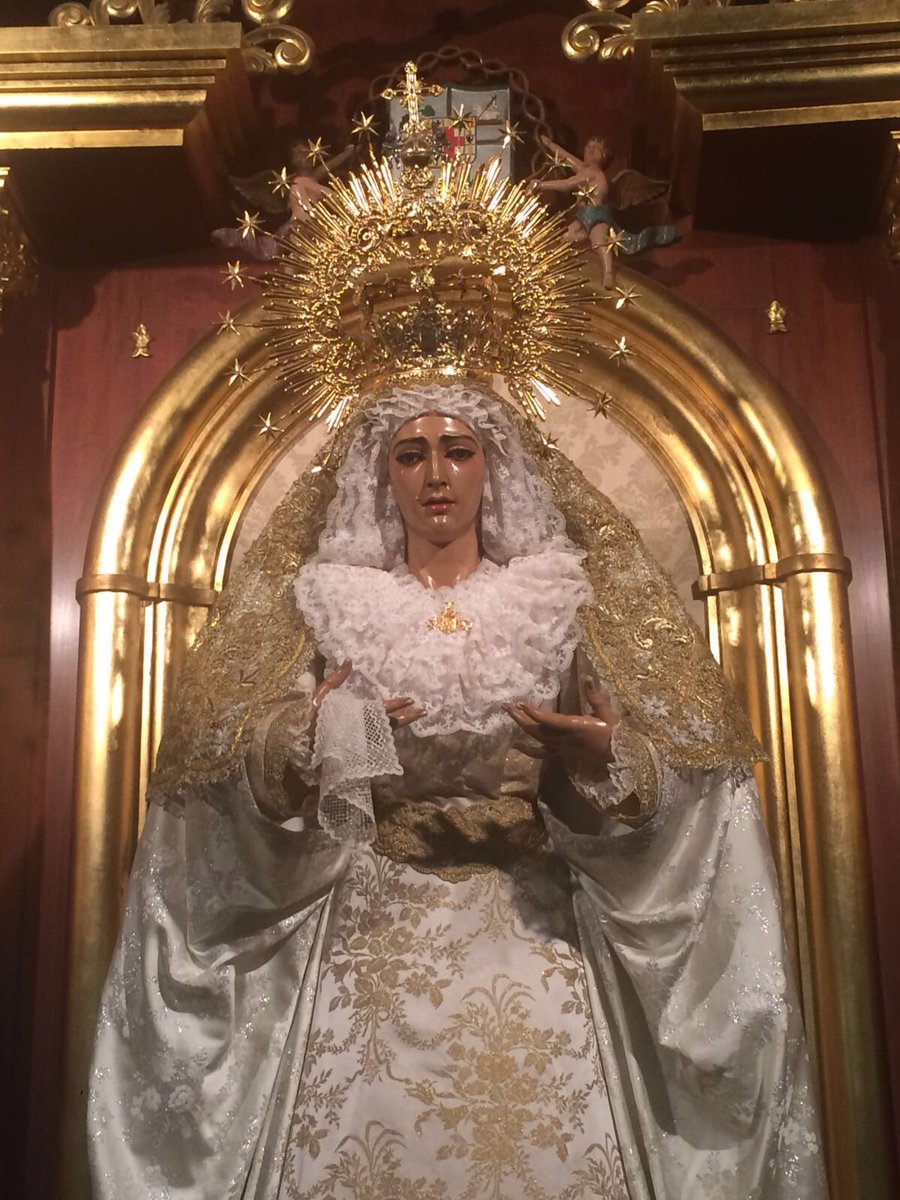 HdadCenaAlmeria's tweet photo. María Santísima de Fe y Caridad ataviada para la Pascua de Resurrección #CenaAlmeria https://t.co/E3AWsijjks