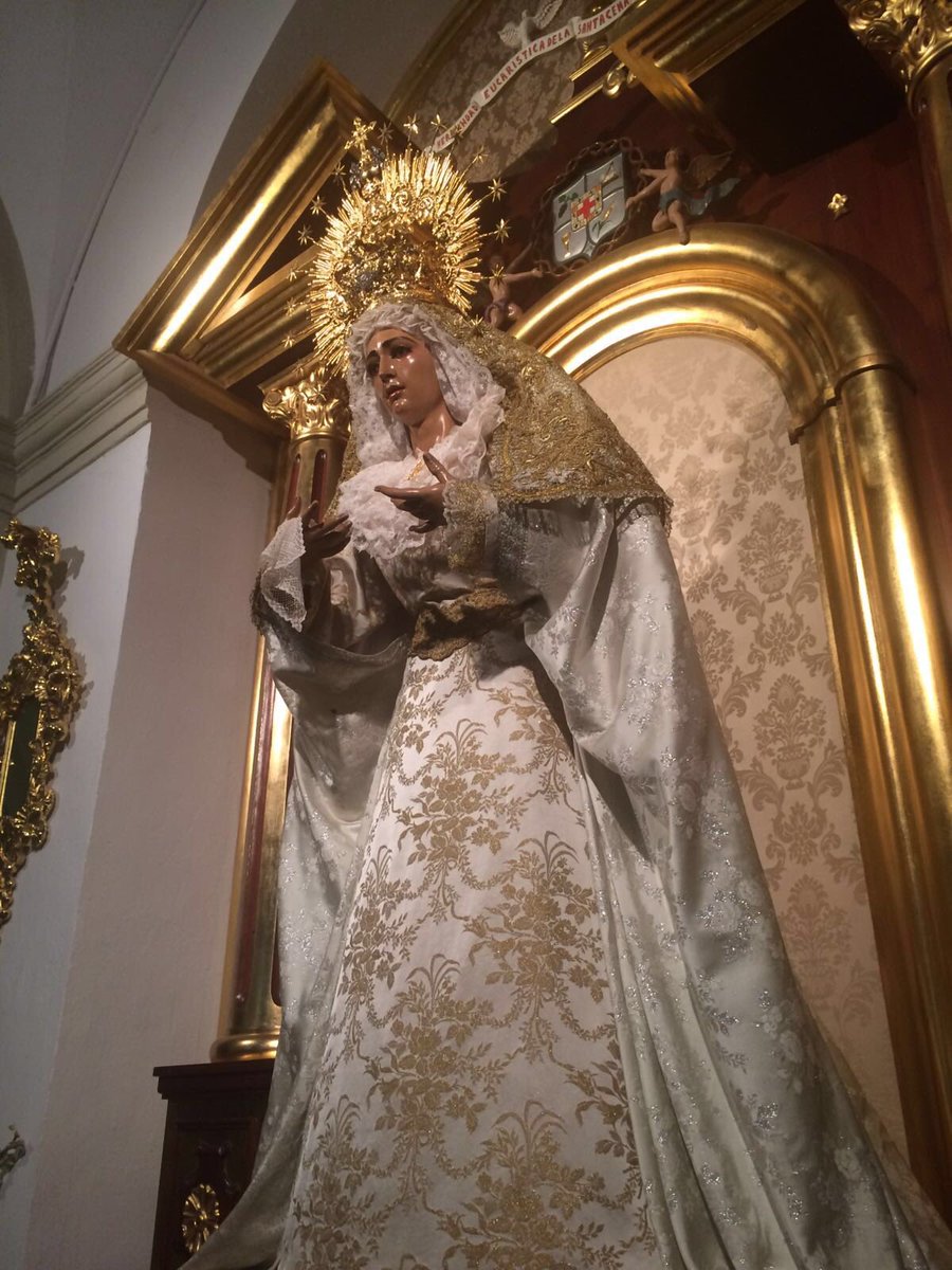 HdadCenaAlmeria's tweet photo. María Santísima de Fe y Caridad ataviada para la Pascua de Resurrección #CenaAlmeria https://t.co/E3AWsijjks