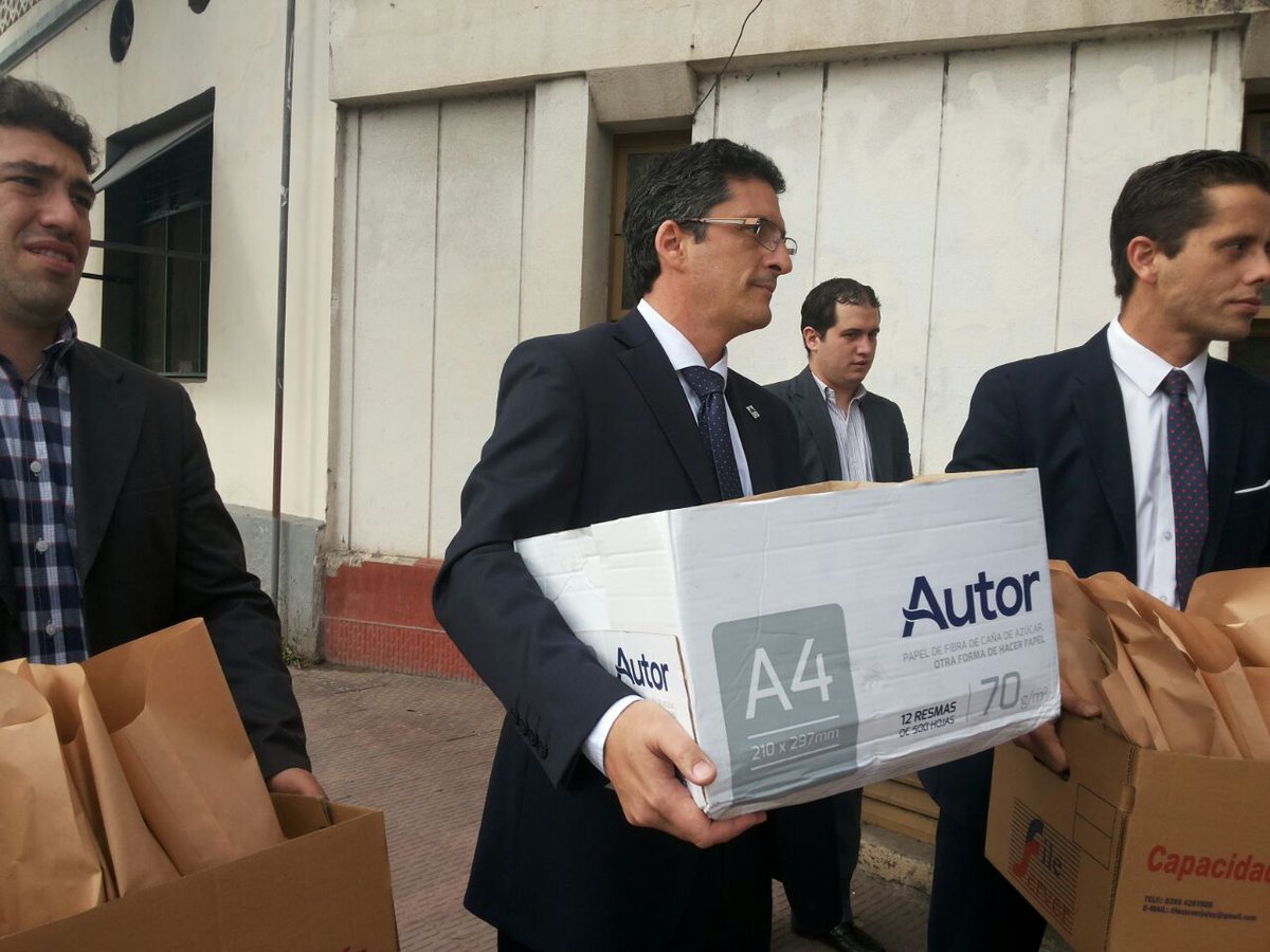 peponila's tweet photo. Fiscal d Estado y Fiscal Anticorrupcion presentan denuncia X megacausa d corrupción X 1.200 millones en Fiscalia 6 https://t.co/fEV6WGEfJb