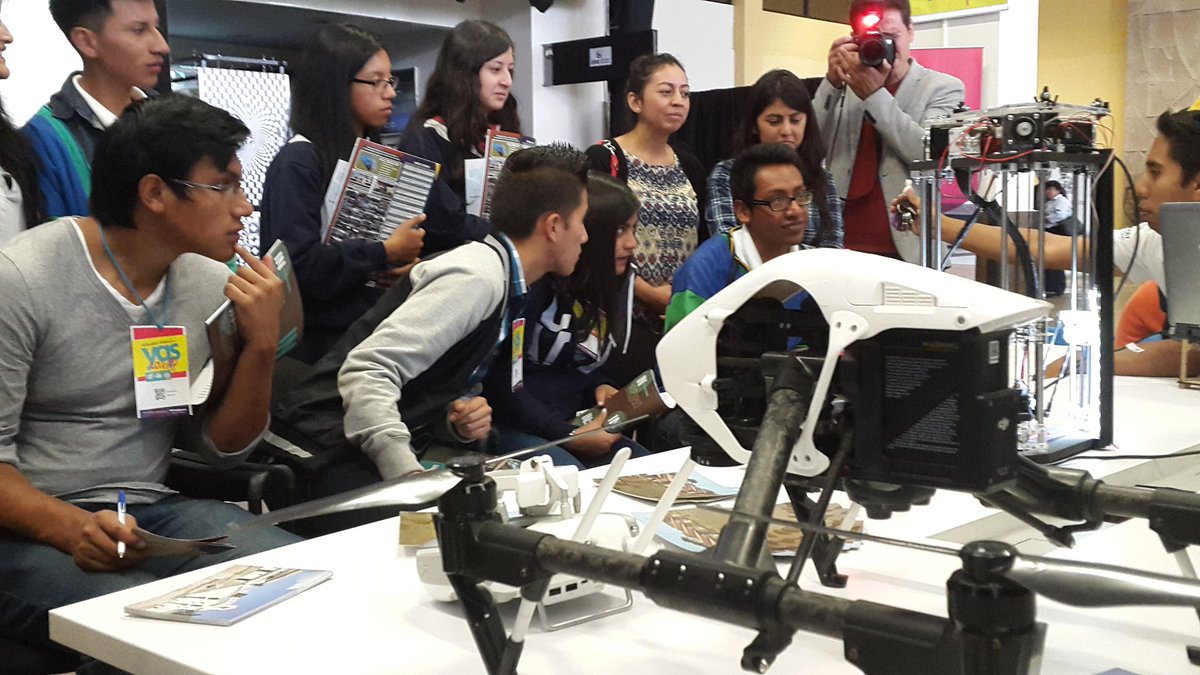 SiembraEP's tweet photo. @CiudadYachay continua trabajando por la innovación y tecnología junto a participantes de #YQSCamp #YachayInnova https://t.co/GXwDgYfi7j