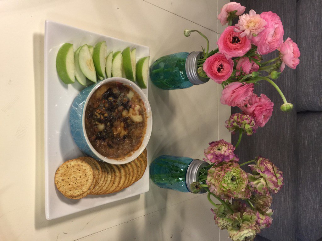 Twopbt's tweet photo. Fig Stuffed Baked Brie on Daytime TV https://t.co/5PhmB3jku0 https://t.co/spmhmxMHhn