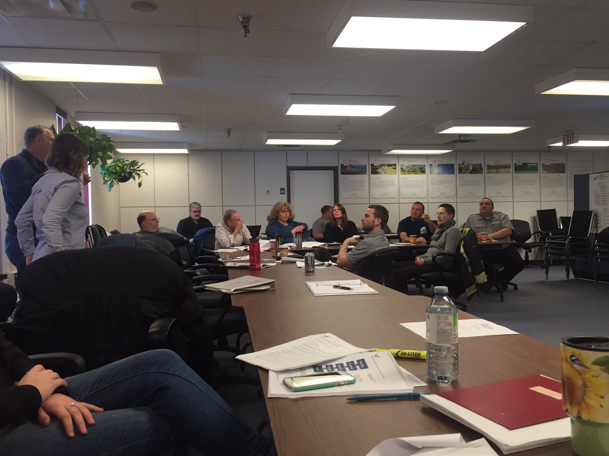townofkentville's tweet photo. Group exercise no 2 in our first day of #ics200 training for municipal staff. https://t.co/FlHMFqi5Fd