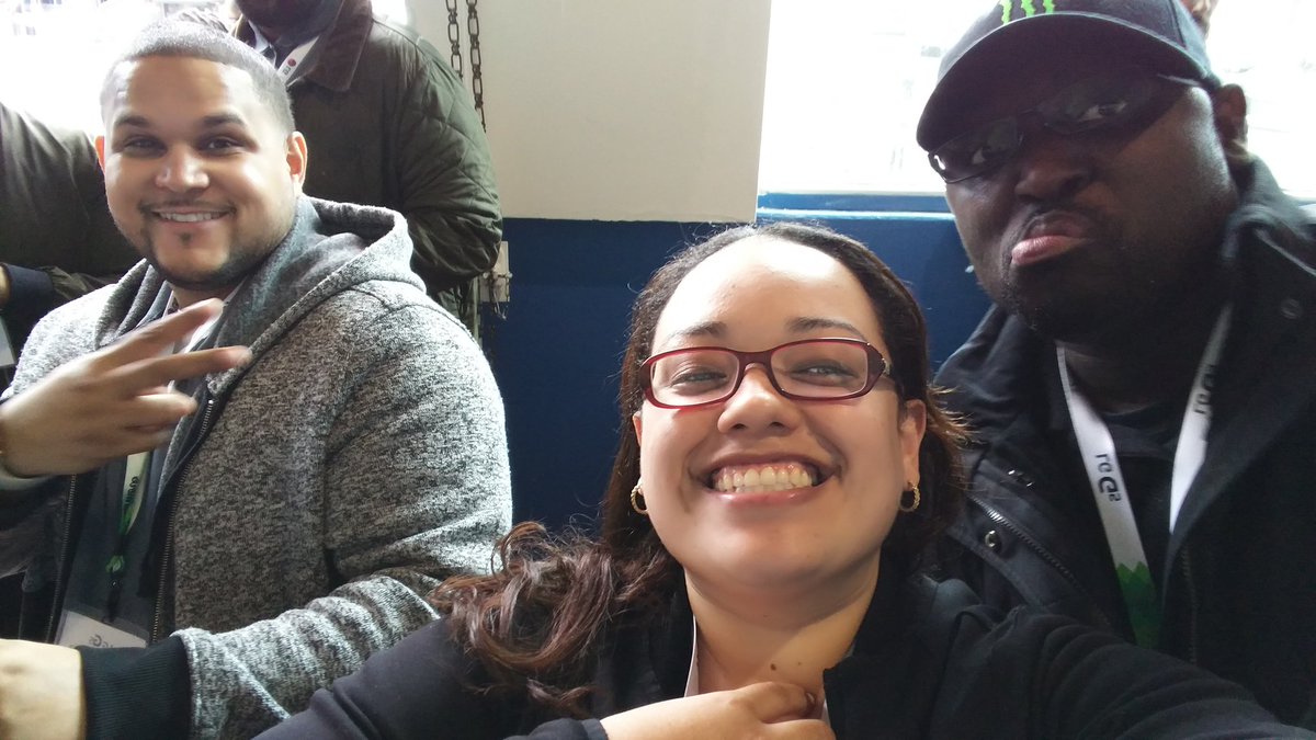 BabsP986's tweet photo. @SellWithLG #LGG5NYC https://t.co/N1FyELEEni