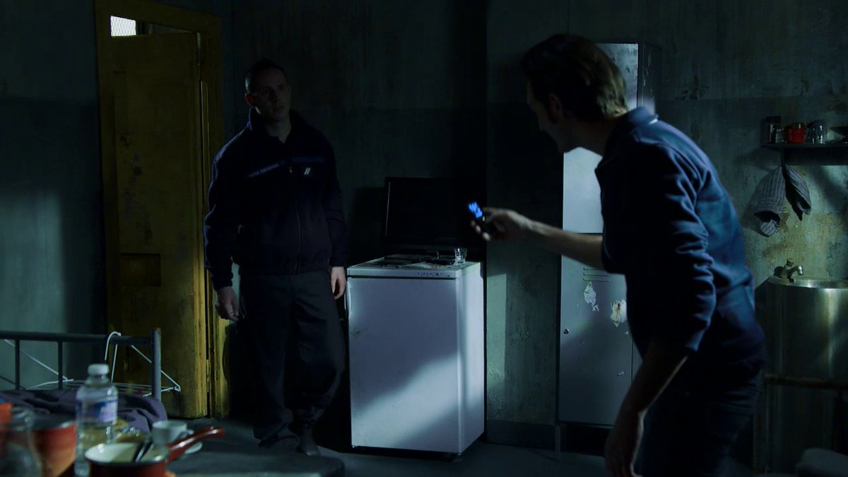 PBLVofficiel's tweet photo. / #PBLV Live / Les affaires tournent mal pr #Gary ! À suivre ds l' #Ep2989 qui commence now ! T'es av ns? RT ! https://t.co/ndkuS4uTGy