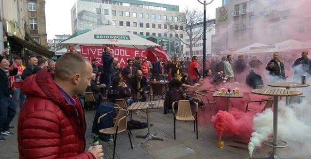 AwayDays_'s tweet photo. Liverpool fans in Dortmund today. #lfc https://t.co/k1HEbnNsYl