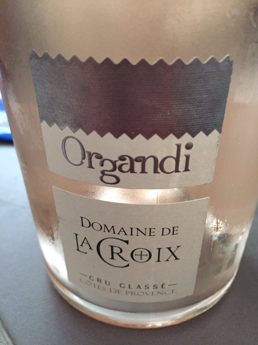 AgenceHouseOff's tweet photo. @domaine_de_la_croix #info organdi #williamarlotti #dreamteam #AgenceForce4 #tastewine #robe #crossover #creation https://t.co/Uf9wrEsCh3