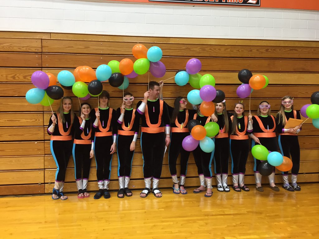 Congrats to CWi on their 3rd place finish @ MWCGC championships today. On to Dayton! wgi #wgiweek #wgi2016