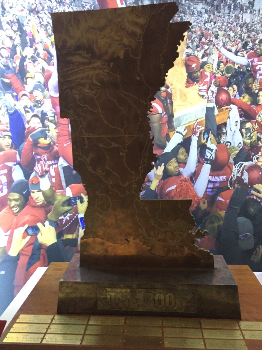 jeffreygwood's tweet photo. The Boot. Where it belongs. #larclassx @TysonFoods @ArkRazorbacks https://t.co/PLdd2Lyzkr