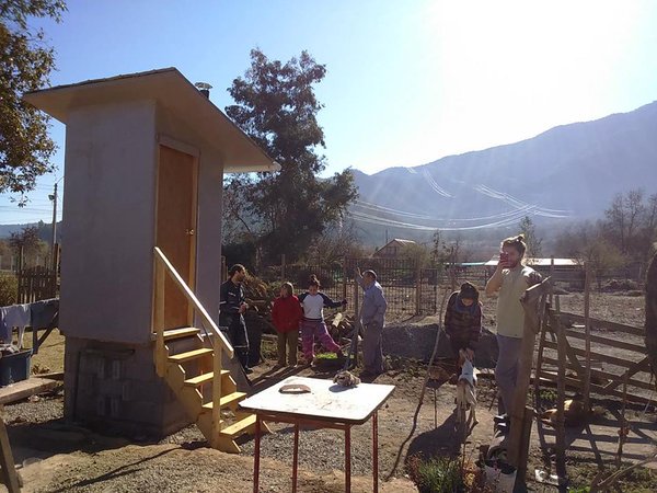 MerkenHub's tweet photo. BIS "Baños Integrales Sustentables" una solución genial para el problema sanitario https://t.co/AxhjTAwSxY @banosBIS https://t.co/6gckW0Clp4