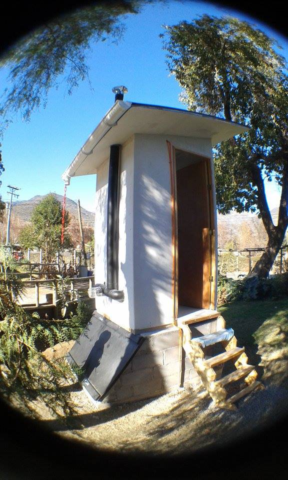 MerkenHub's tweet photo. BIS "Baños Integrales Sustentables" una solución genial para el problema sanitario https://t.co/AxhjTAwSxY @banosBIS https://t.co/6gckW0Clp4