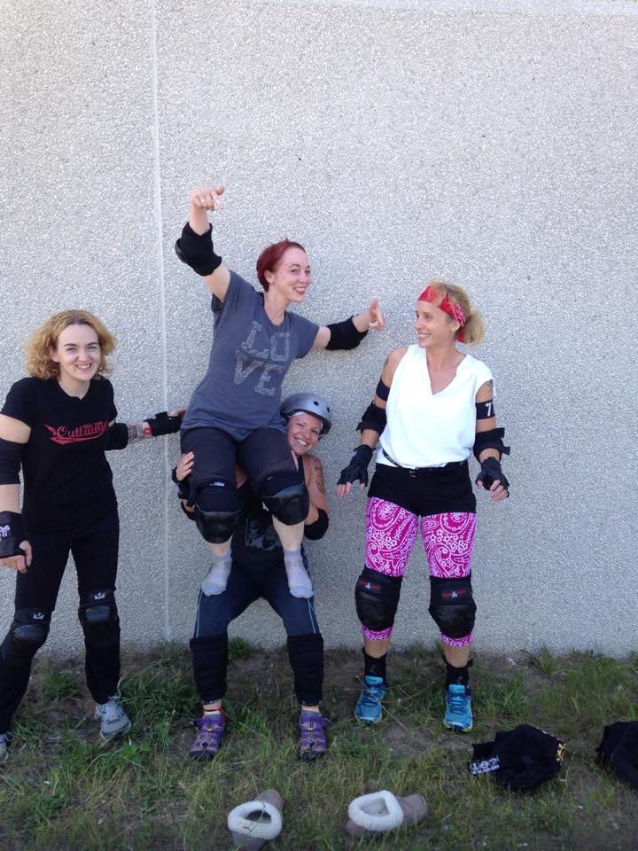 Small Town Outlaws tweet media