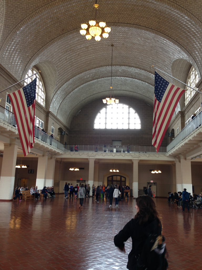 WMHistoryDept's tweet photo. 3rd grade, Maple Road, @Ellis Island today! https://t.co/cHKrc6C8h1