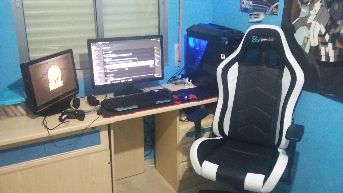 MrBladeMaker's tweet photo. Super cómoda mi nueva @newskill_ES #Takamikura https://t.co/1YAWg2vvNX