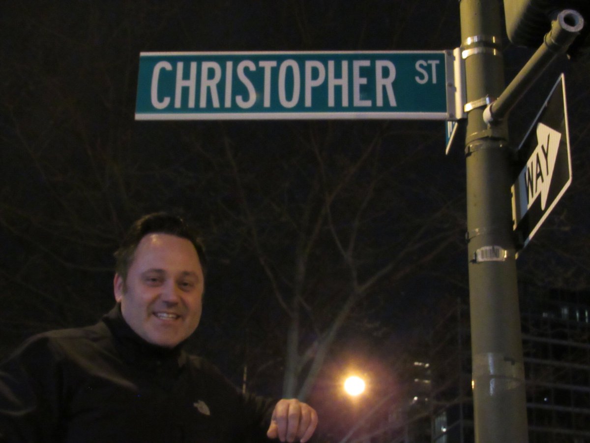 ypak's tweet photo. Chris under His name.... https://t.co/MmJVt2OMHH