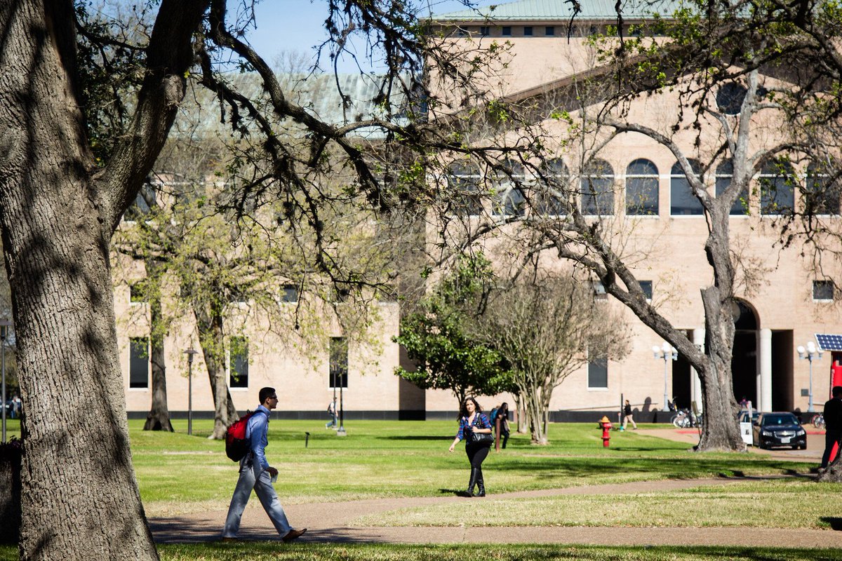 UHouston's tweet photo. #FeelGoodFriday is TODAY. https://t.co/D3gZuTw3F9