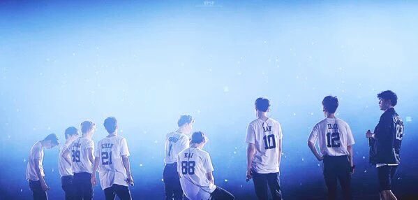 yumisocha's tweet photo. これからも好きー(∩˃o˂∩)♡
おやすみなしゃい◦<(¦3[▓▓]
# EXO4thAnniversary
# 4YearsWithEXO
#4YearsWithCHEN https://t.co/6HQnzsi9JL