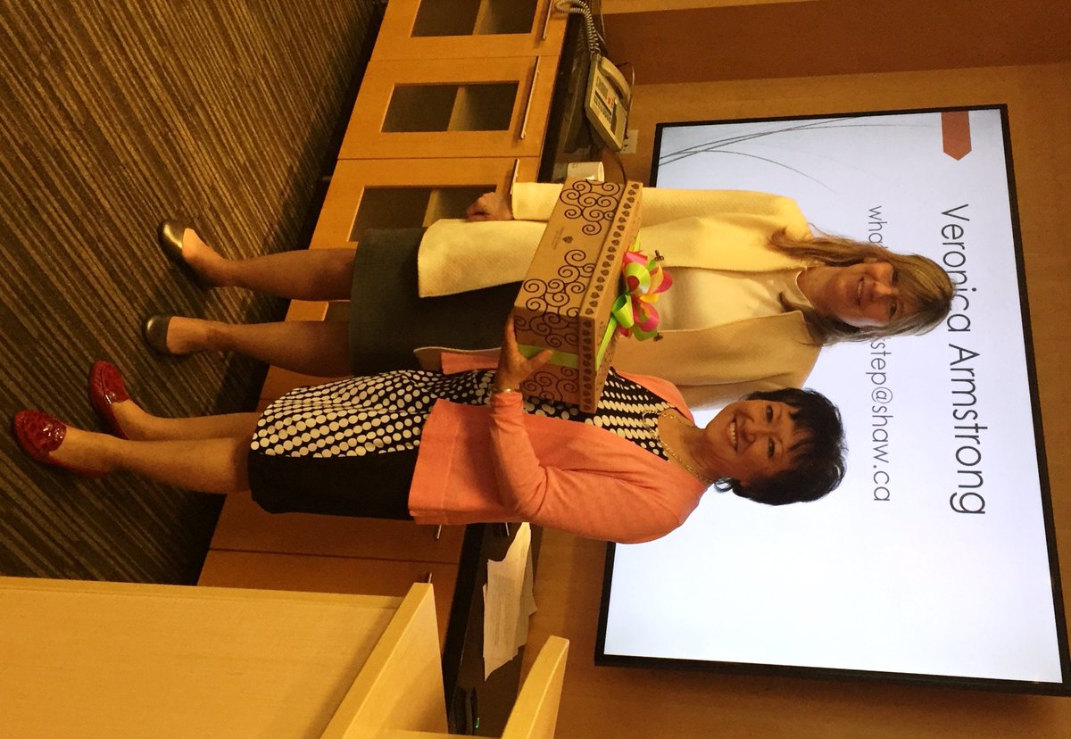 iaapBCYKbranch's tweet photo. Here are pix from our LAN event with Veronica yesterday.#publicspeaking #EffectiveMessage #communicationsspecialist https://t.co/mMIhE1GGSI