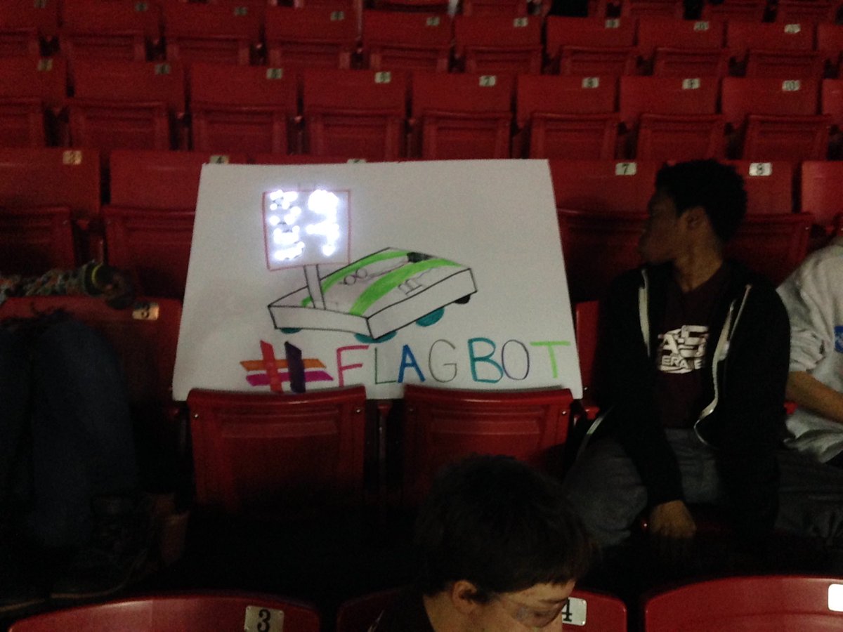 c5cybercanes's tweet image. Getting ready to start! #firstchesapeake #omgrobots #FLAGBOT