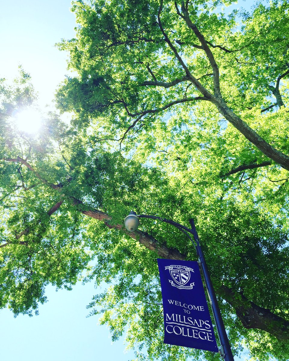 millsapscollege's tweet photo. Beautiful day! Sunny with a high near 80 degrees. https://t.co/1hSnBG7rj0