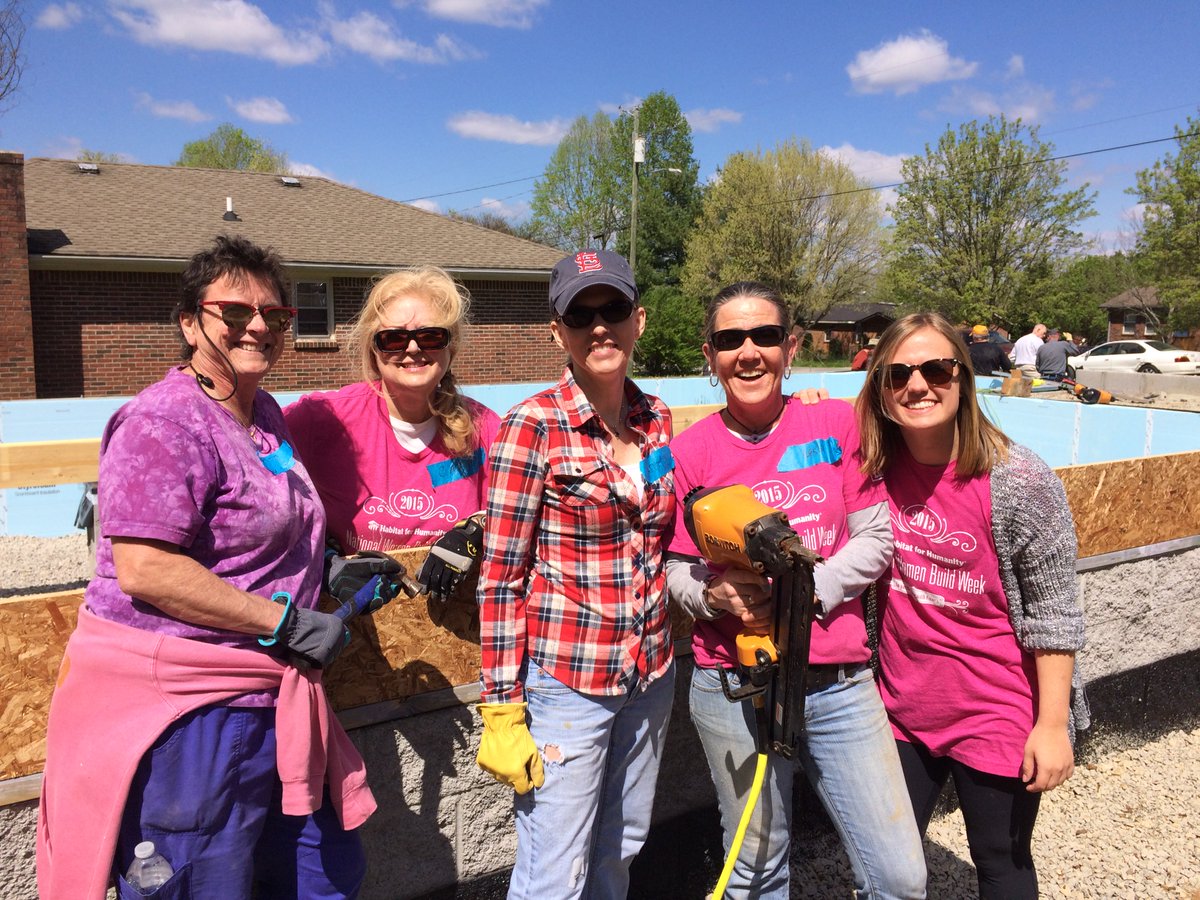 hfhwm's tweet photo. Thank you to our #WomenBuild volunteers. They have raised $7,890 on #FirstGiving! You guys rock! #habitatheroes https://t.co/LGqlEfi2zF