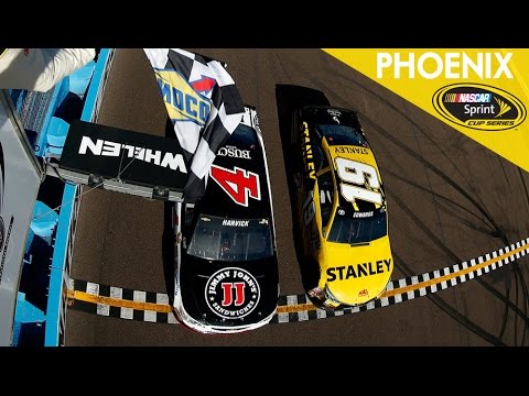 _WhosYourDriver's tweet photo. #TBT to the #GoodSam500 finish. #unreal #thatfinishtho https://t.co/d9imJComxY