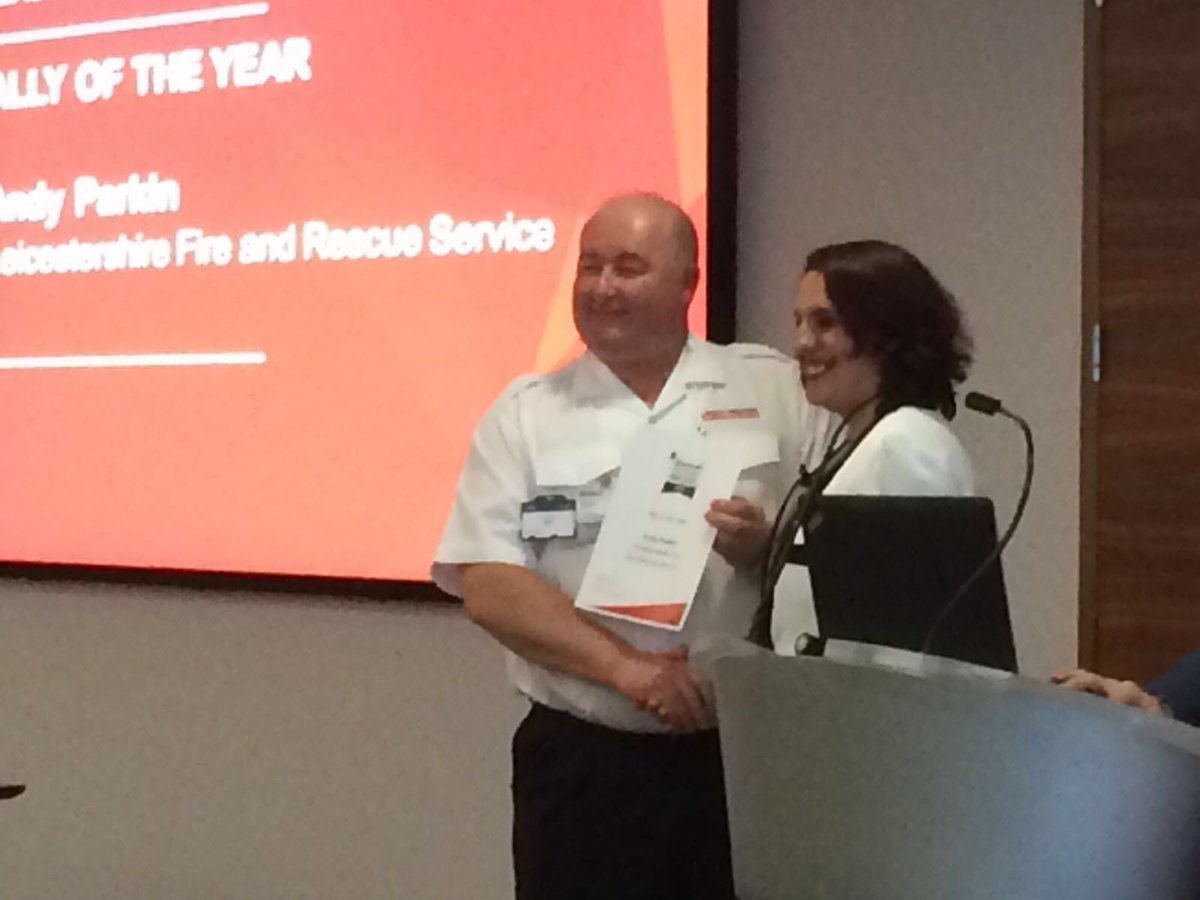 LGBT999Leic's tweet photo. Awesome: @leicspolice wins Network of the Year &amp; @LeicsFireRescue's Andy Parkin as Ally of the Year @stonewalluk https://t.co/gh09hf63vO