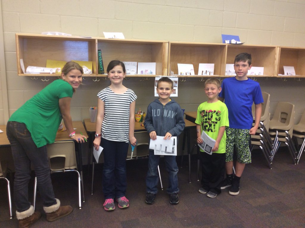 Captain Underpants at Ray Marsh!  Thanks to our PTA!!  <a href="/YatesLeesa/">Leesa Yates</a>  #team512 #raymarsh