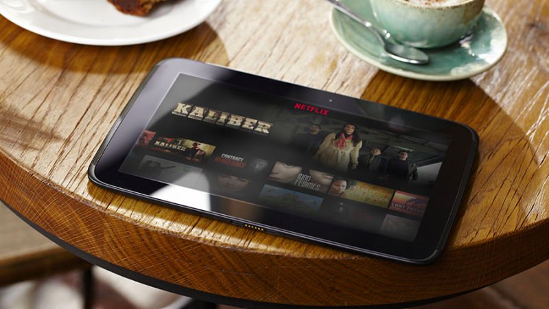 Gizmodo's tweet photo. Reminder: 17 million Netflix users will get price hikes next month https://t.co/1RrM9aGKJC #dang https://t.co/wdyWiYuWLE