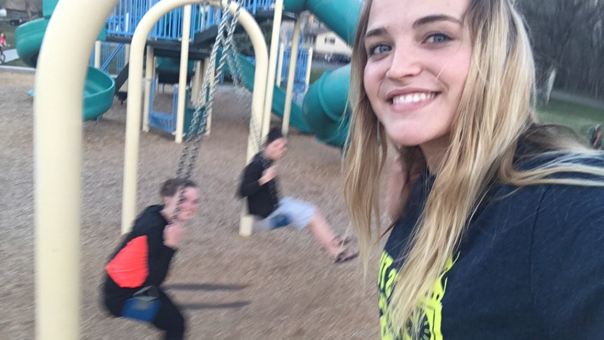 halseyy23's tweet photo. Swingin through finals like #bcwesocial https://t.co/v936jV5SvS