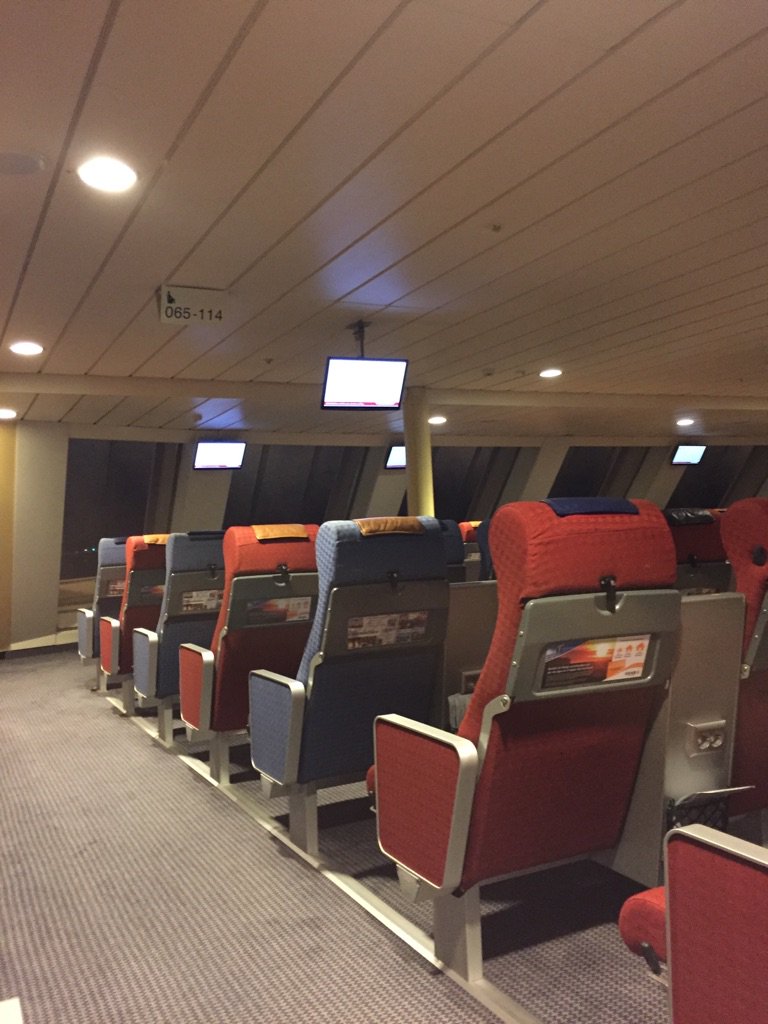 Skuggan19's tweet photo. På väg mot Visby för jobb innan det är dax att öppna uteserveringarna...känns ensamt på båten. 
#markiser #lågsäsong https://t.co/lu5TUZC8am
