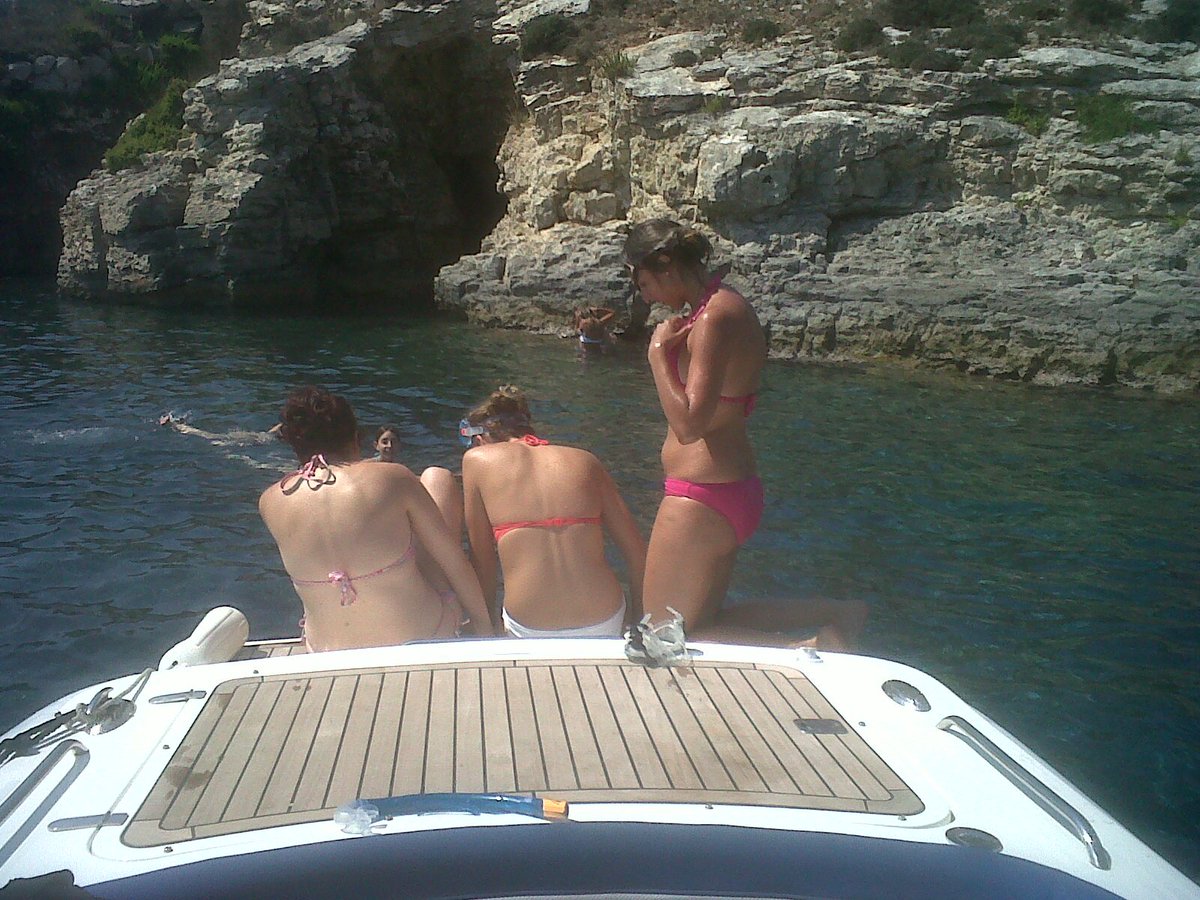 Malta Rib Charter tweet media