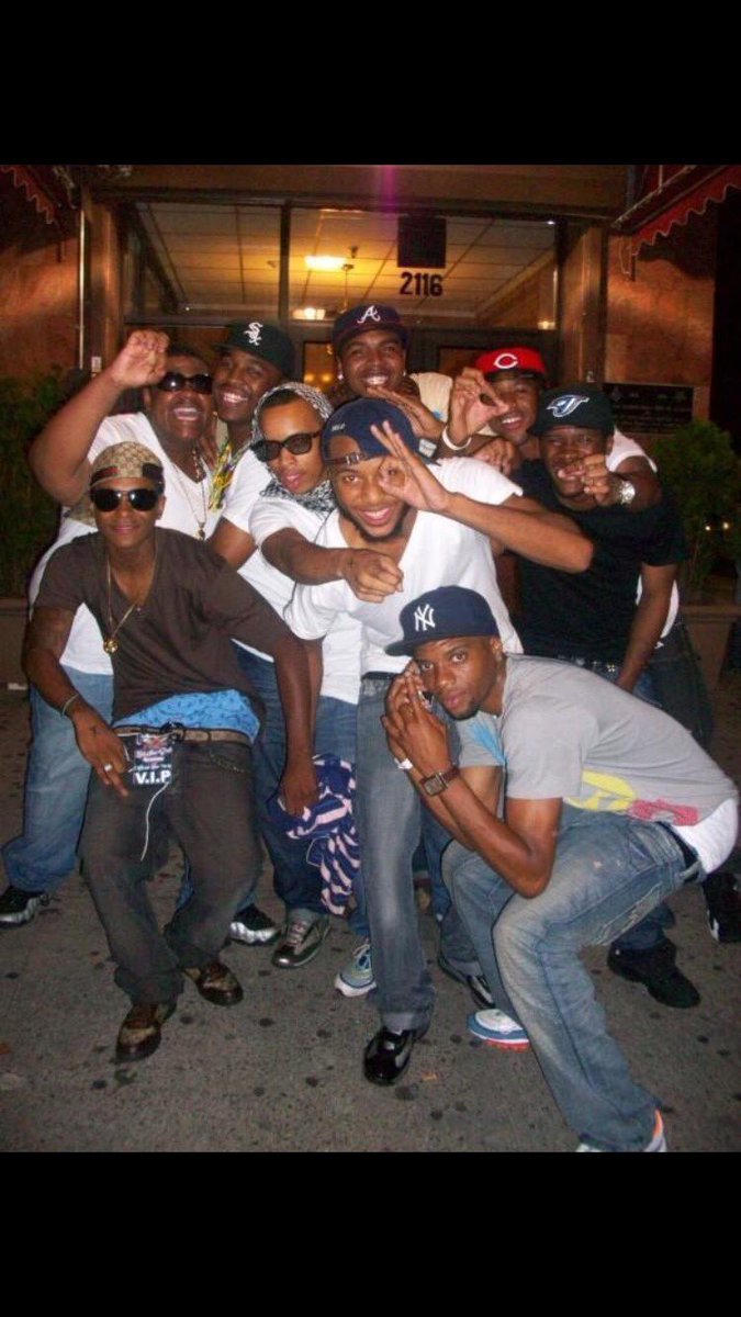 helly_Conto's tweet photo. #Tbt. Harlem lanes #RipStokes https://t.co/U7tSAgsV2b