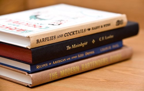 PolishStandard's tweet photo. The 7 b̶i̶b̶l̶e̶ books* every bartender should have via @Liquor . https://t.co/T6Dks4kUbK https://t.co/D8CFE0O0tJ