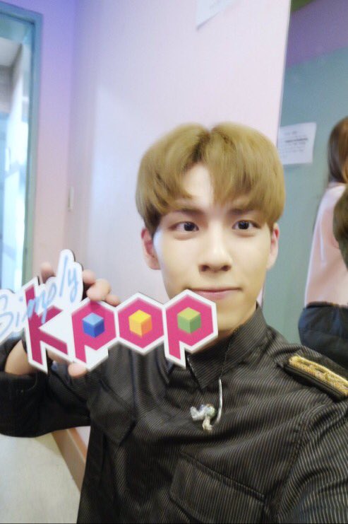 sundaytrans's tweet photo. [TRANS] 160407 Day6 Simply Kpop twitter update https://t.co/mBQh9m2yqW